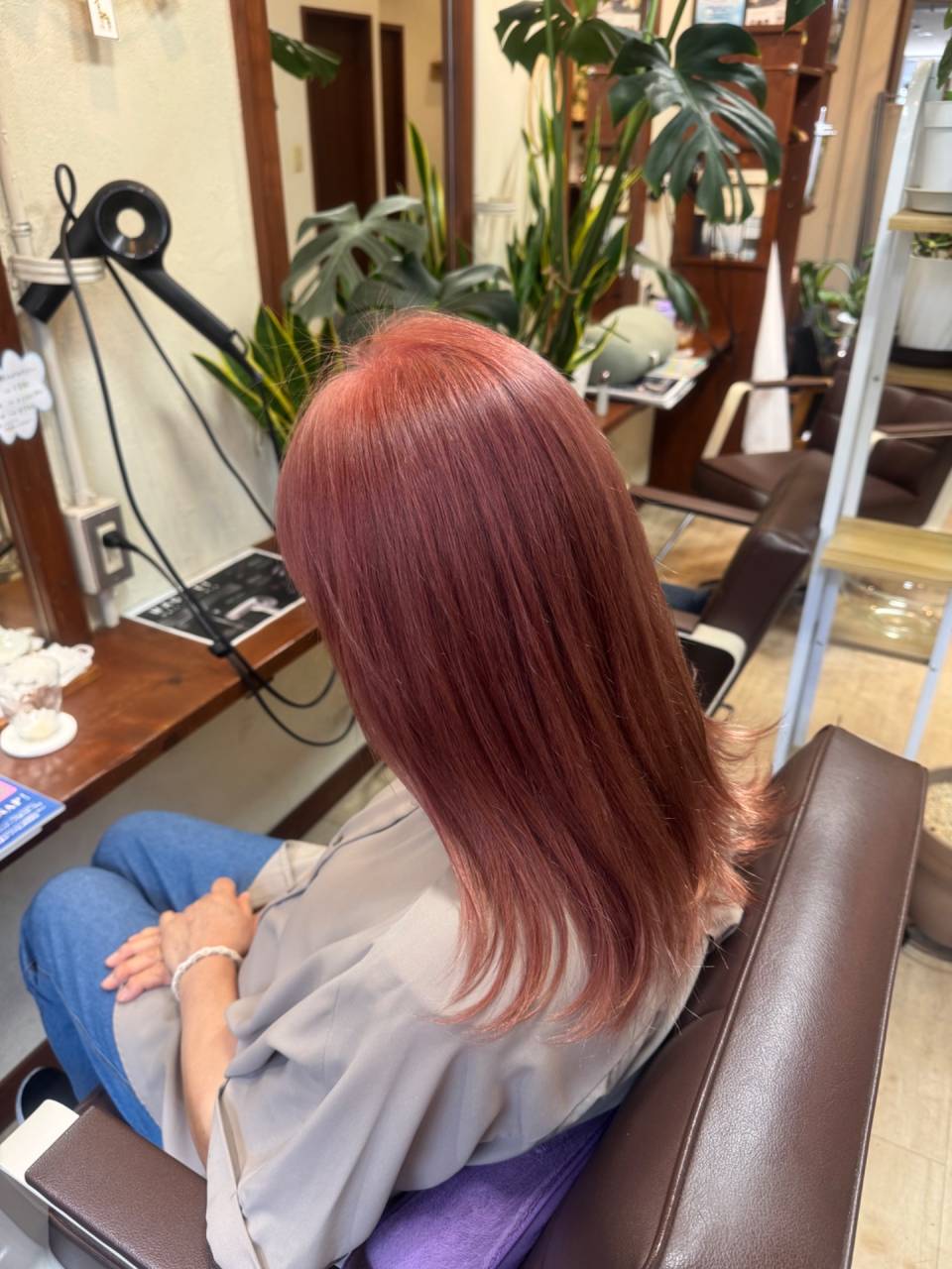 白髪染めのお薬で白髪染め続けると…【早良区西新、高取商店街にある少人数マンツーマン美容室knot.hair(ノットヘアー)】